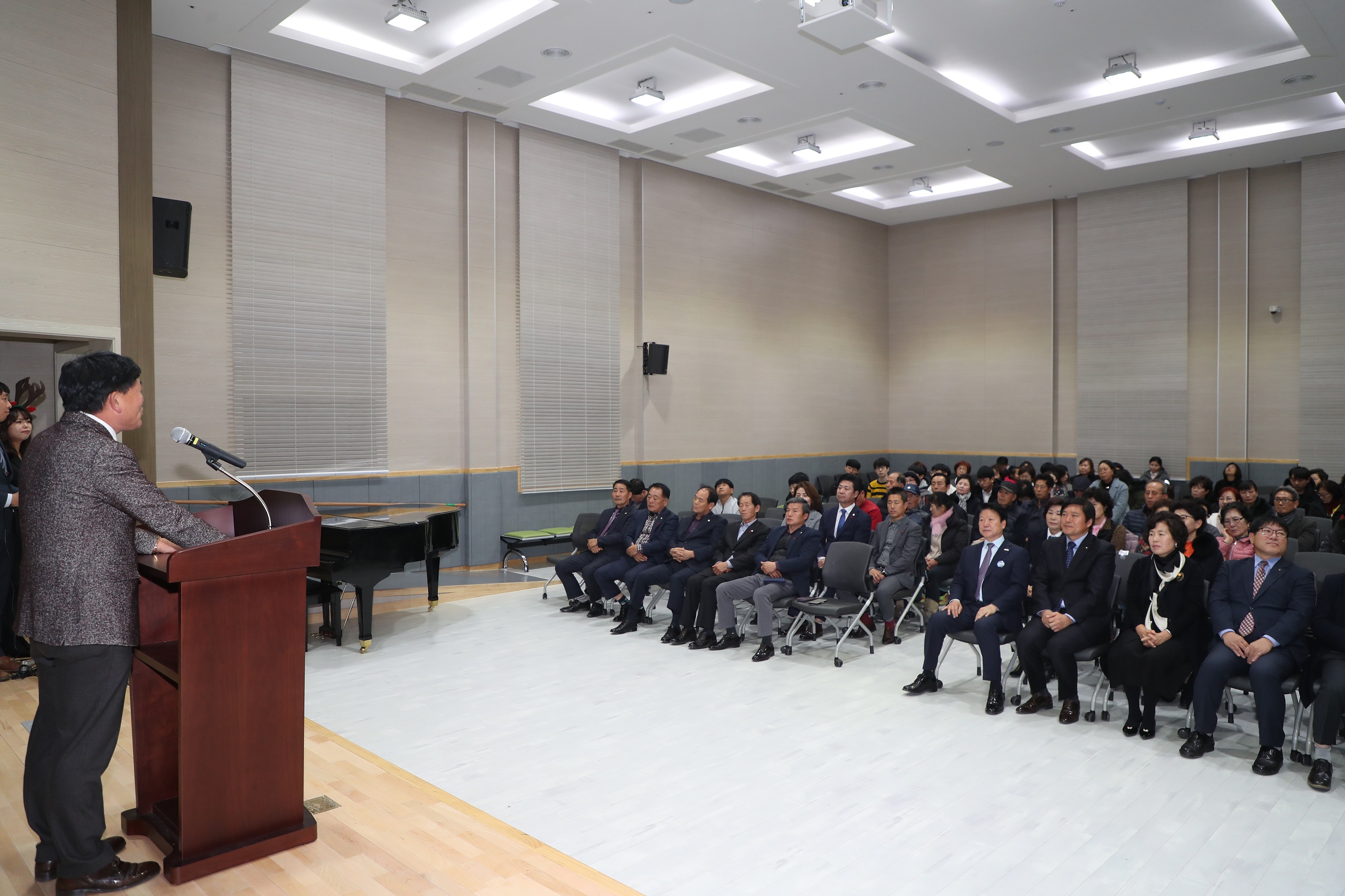 ﻿﻿성주군의회 『2019년 자원봉사자·후원자 감사의 밤』참석﻿