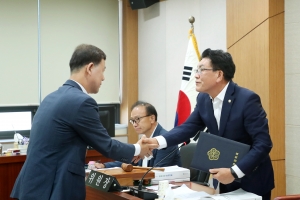 A12I0944---.jpg